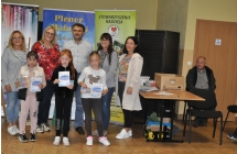 Trzy mlode dziewczyny